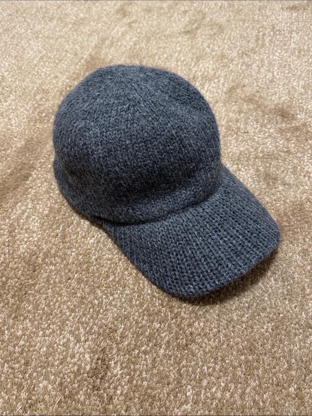 Zara Gray Knit Baseball Cap